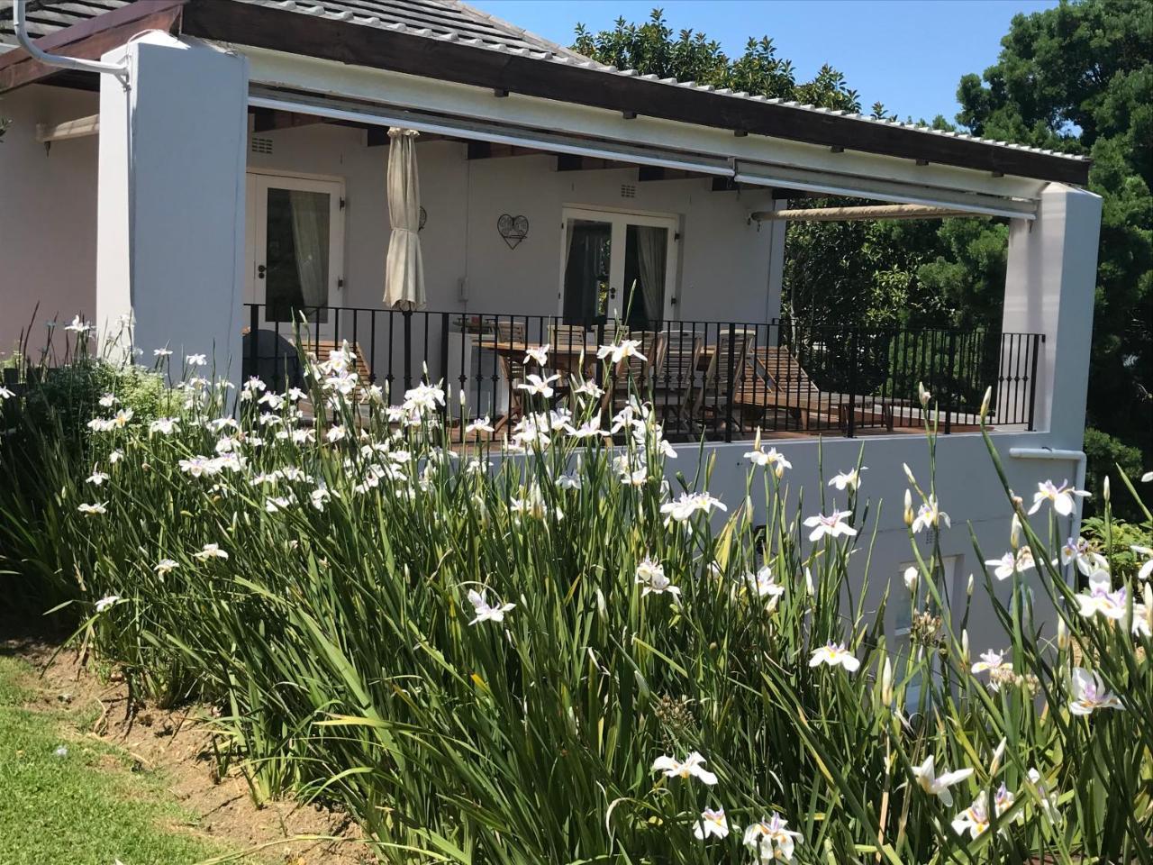 Majini Guesthouse Sweet Valley Zewnętrze zdjęcie